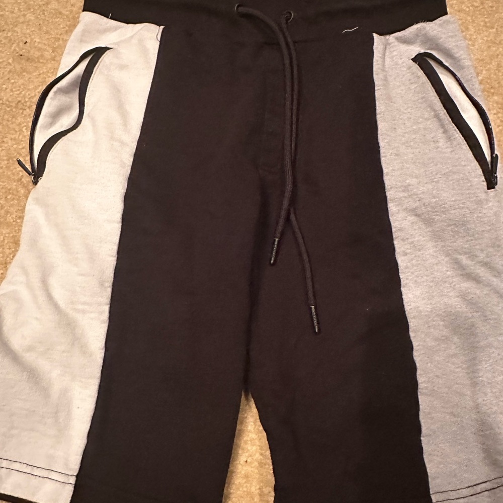 Clothes Bundle - image 8